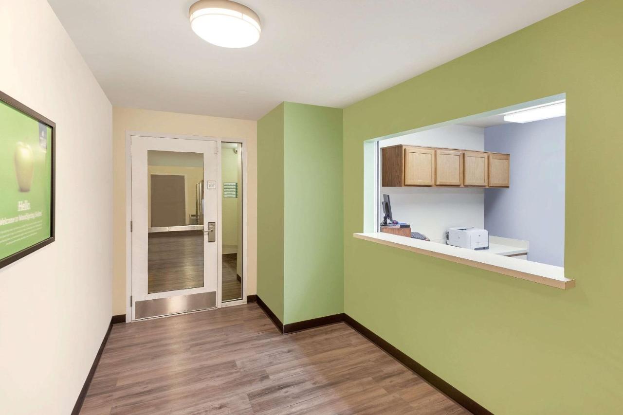 Woodspring Suites Des Moines Pleasant Hill ภายนอก รูปภาพ