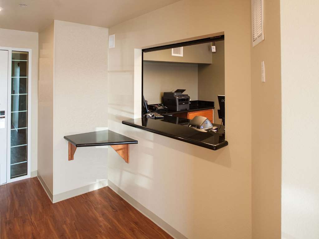 Woodspring Suites Des Moines Pleasant Hill ภายใน รูปภาพ