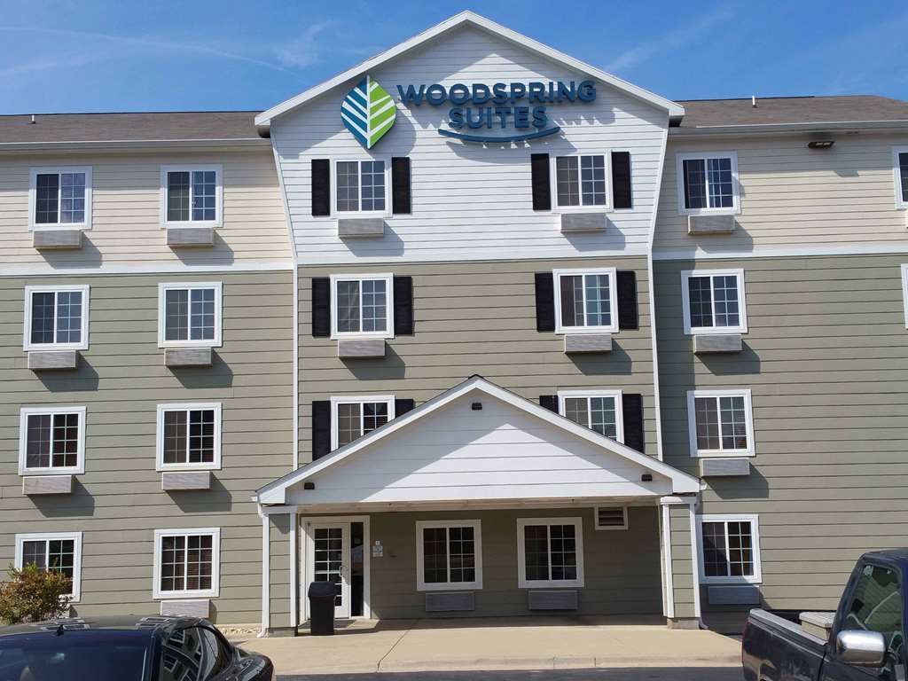 Woodspring Suites Des Moines Pleasant Hill ภายนอก รูปภาพ