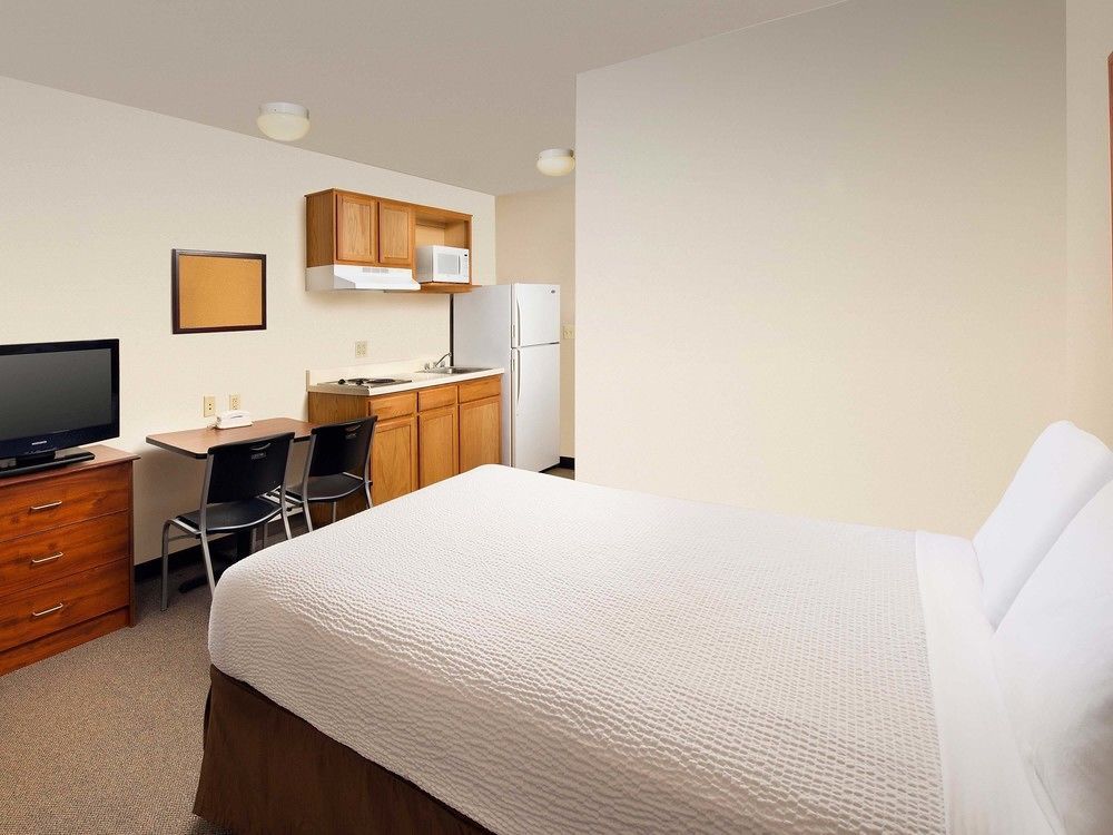 Woodspring Suites Des Moines Pleasant Hill ภายนอก รูปภาพ